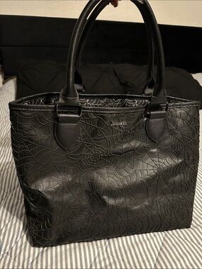 Backstitch Bruja ORIGINAL Spiderweb Debossed Travel Tote